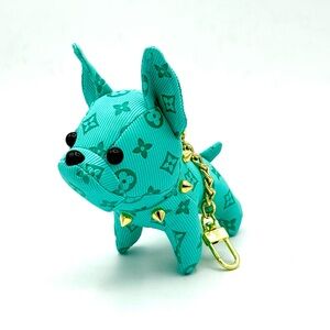 Frenchie bulldog bag charm / keychain NWOT Teal / Aqua fashion dog charm